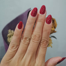 Load image into Gallery viewer, Buy Classic Maroon Sparkle Premium Designer Nail Polish Wraps & Semicured Gel Nail Stickers at the lowest price in Singapore from NAILWRAP.CO. Worldwide Shipping. Achieve instant designer nail art manicure in under 10 minutes - perfect for bridal, wedding and special occasion.