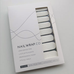 Buy White Floral Tip Overlay Premium Designer Nail Polish Wraps & Semicured Gel Nail Stickers at the lowest price in Singapore from NAILWRAP.CO. Worldwide Shipping. Achieve instant designer nail art manicure in under 10 minutes - perfect for bridal, wedding and special occasion.