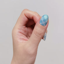 Load image into Gallery viewer, Buy Jungle Foliage Premium Designer Nail Polish Wraps & Semicured Gel Nail Stickers at the lowest price in Singapore from NAILWRAP.CO. Worldwide Shipping. Achieve instant designer nail art manicure in under 10 minutes - perfect for bridal, wedding and special occasion.