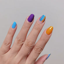Load image into Gallery viewer, Buy There She Glows Premium Designer Nail Polish Wraps &amp; Semicured Gel Nail Stickers at the lowest price in Singapore from NAILWRAP.CO. Worldwide Shipping. Achieve instant designer nail art manicure in under 10 minutes - perfect for bridal, wedding and special occasion.