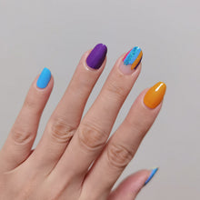 Load image into Gallery viewer, Buy There She Glows Premium Designer Nail Polish Wraps & Semicured Gel Nail Stickers at the lowest price in Singapore from NAILWRAP.CO. Worldwide Shipping. Achieve instant designer nail art manicure in under 10 minutes - perfect for bridal, wedding and special occasion.