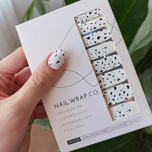Buy Cookies N Cream - Nail Wrap of the Week Premium Designer Nail Polish Wraps & Semicured Gel Nail Stickers at the lowest price in Singapore from NAILWRAP.CO. Worldwide Shipping. Achieve instant designer nail art manicure in under 10 minutes - perfect for bridal, wedding and special occasion.