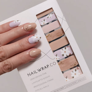 Buy Fleur Wonders Premium Designer Nail Polish Wraps & Semicured Gel Nail Stickers at the lowest price in Singapore from NAILWRAP.CO. Worldwide Shipping. Achieve instant designer nail art manicure in under 10 minutes - perfect for bridal, wedding and special occasion.