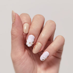 Buy Fleur Wonders Premium Designer Nail Polish Wraps & Semicured Gel Nail Stickers at the lowest price in Singapore from NAILWRAP.CO. Worldwide Shipping. Achieve instant designer nail art manicure in under 10 minutes - perfect for bridal, wedding and special occasion.