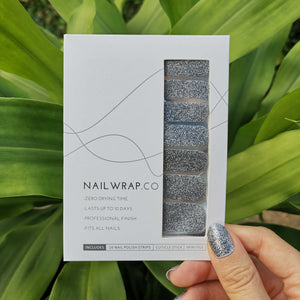 Buy Classic Dark Silver Glitter Premium Designer Nail Polish Wraps & Semicured Gel Nail Stickers at the lowest price in Singapore from NAILWRAP.CO. Worldwide Shipping. Achieve instant designer nail art manicure in under 10 minutes - perfect for bridal, wedding and special occasion.