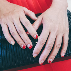 Buy Crimson Gold Premium Designer Nail Polish Wraps & Semicured Gel Nail Stickers at the lowest price in Singapore from NAILWRAP.CO. Worldwide Shipping. Achieve instant designer nail art manicure in under 10 minutes - perfect for bridal, wedding and special occasion.