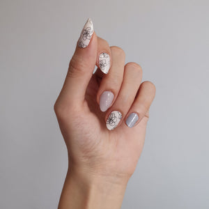 Buy Sasha Floral Premium Designer Nail Polish Wraps & Semicured Gel Nail Stickers at the lowest price in Singapore from NAILWRAP.CO. Worldwide Shipping. Achieve instant designer nail art manicure in under 10 minutes - perfect for bridal, wedding and special occasion.