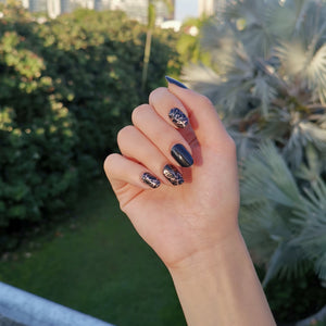 Buy Rose Gold Ripple Overlay Premium Designer Nail Polish Wraps & Semicured Gel Nail Stickers at the lowest price in Singapore from NAILWRAP.CO. Worldwide Shipping. Achieve instant designer nail art manicure in under 10 minutes - perfect for bridal, wedding and special occasion.