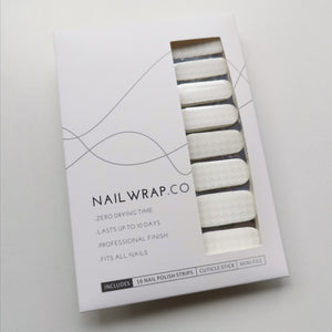 Buy Houndstooth Overlay Premium Designer Nail Polish Wraps & Semicured Gel Nail Stickers at the lowest price in Singapore from NAILWRAP.CO. Worldwide Shipping. Achieve instant designer nail art manicure in under 10 minutes - perfect for bridal, wedding and special occasion.