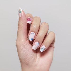 Buy Garden Flowers Premium Designer Nail Polish Wraps & Semicured Gel Nail Stickers at the lowest price in Singapore from NAILWRAP.CO. Worldwide Shipping. Achieve instant designer nail art manicure in under 10 minutes - perfect for bridal, wedding and special occasion.
